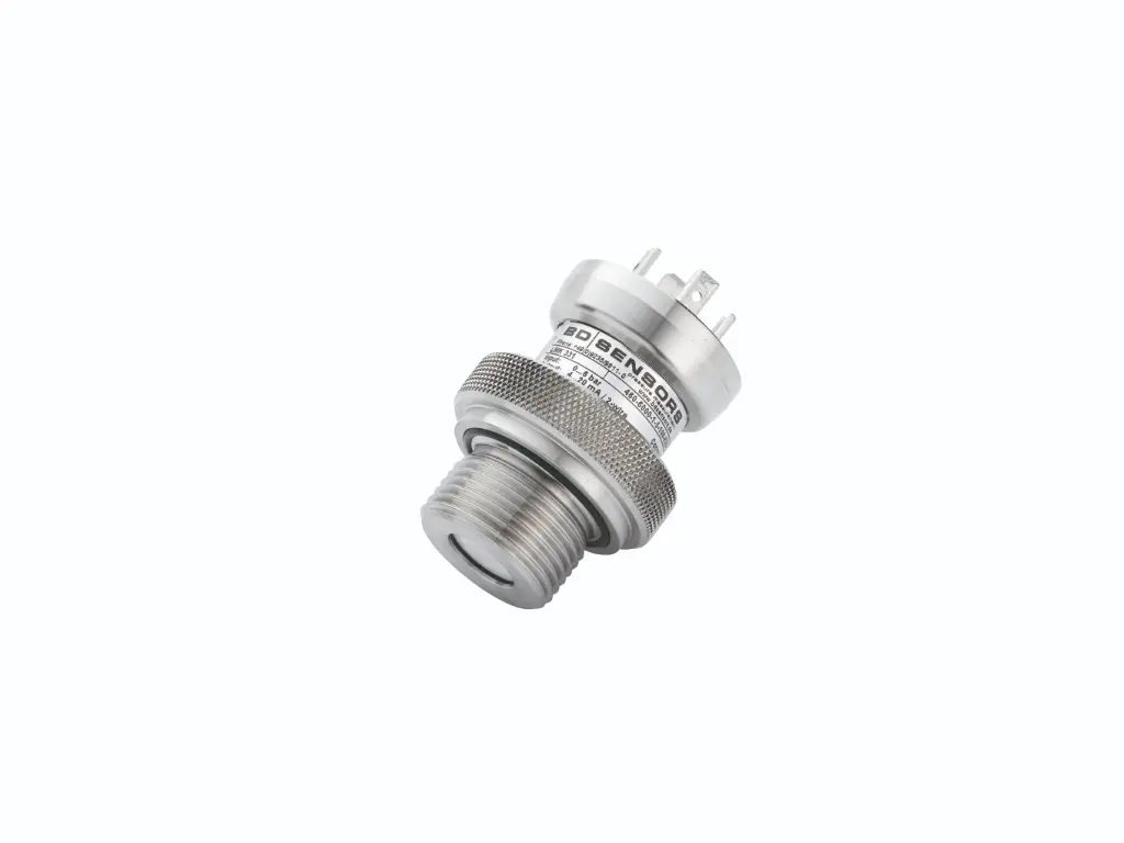 [461-6000-1-5-100-K00-1-1-2-000] Līmeņa sensors LMK331, 0-6 m H2O, 4-20 mA, G 3/4" DIN 3852, flush
